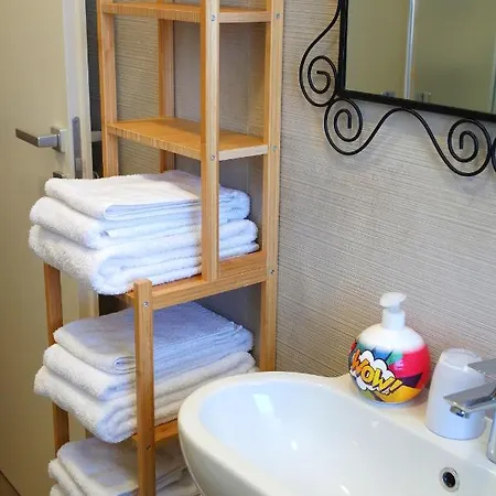 Wiligelmo Intero Con Colazione Inclusa Lägenhet