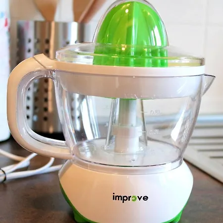 Wiligelmo Intero Con Colazione Inclusa * Módena