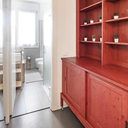 Wiligelmo Intero Con Colazione Inclusa Modena