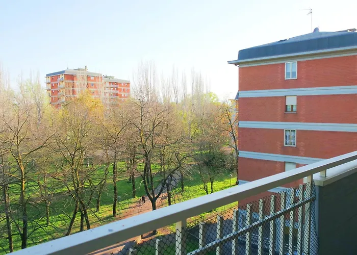 Wiligelmo Intero Con Colazione Inclusa Μόντενα